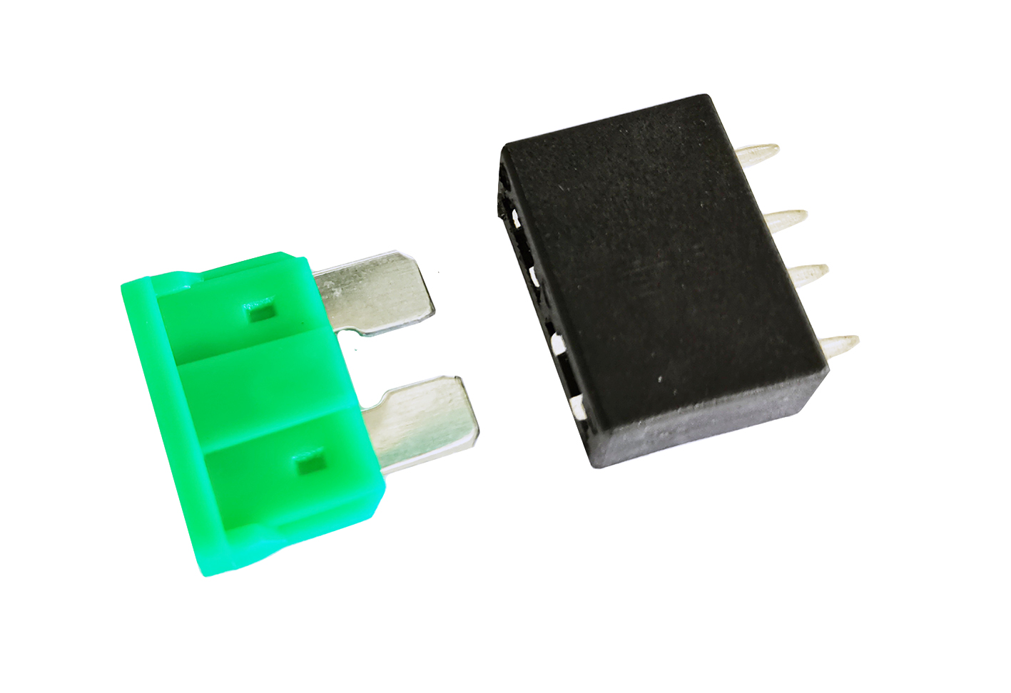 中號(hào)插片保險(xiǎn)絲座FY-706B CE ROHS 中號(hào)插片保險(xiǎn)絲座FY-706B CE ROHS